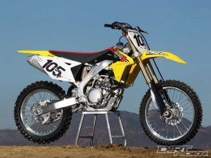 2012 Suzuki RM-Z 250 and 450 Motor Performance - First Test - Dirt  