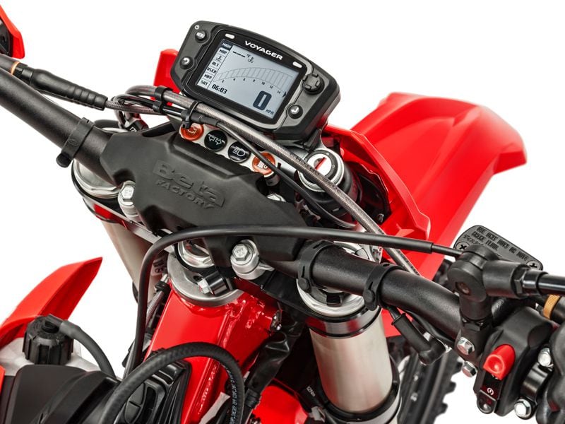 Standard on all 2023 Beta RR-S models is the Voyager GPS by Trail Tech. Prized by dual sport enthusiasts, it boasts more than 40 functions including altitude, engine temperature, outside temperature, hour meter, trip meter, GPS with downloadable trail maps, and more.