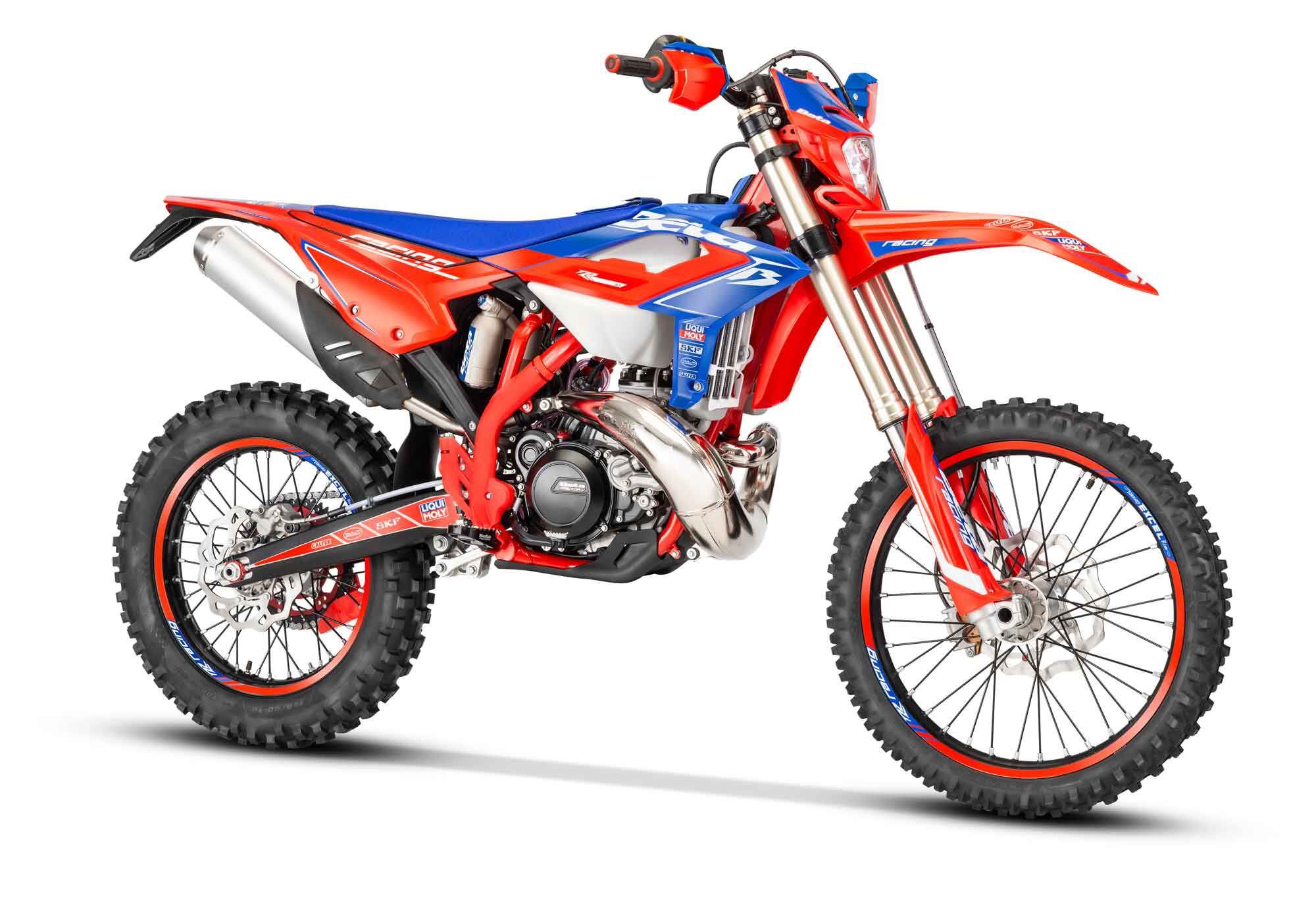 Normally sold as an accessory but stock on the Race Editions is an aluminum rear sprocket with a steel outer ring.