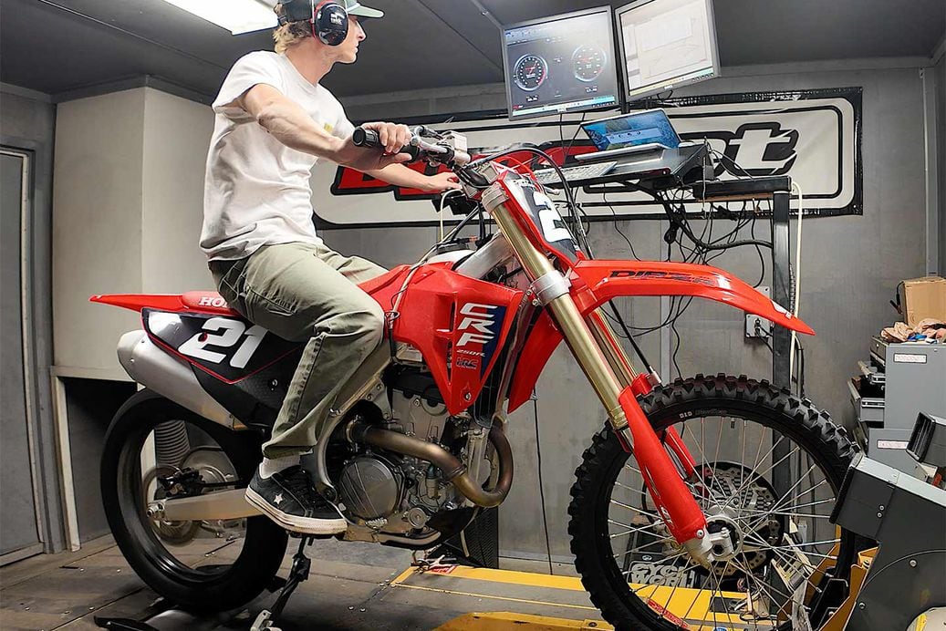 A*D様 Honda CR オフロードバイク 14709 km A*D様 Honda CR オフロードバイク 14709 km A*D様 Honda