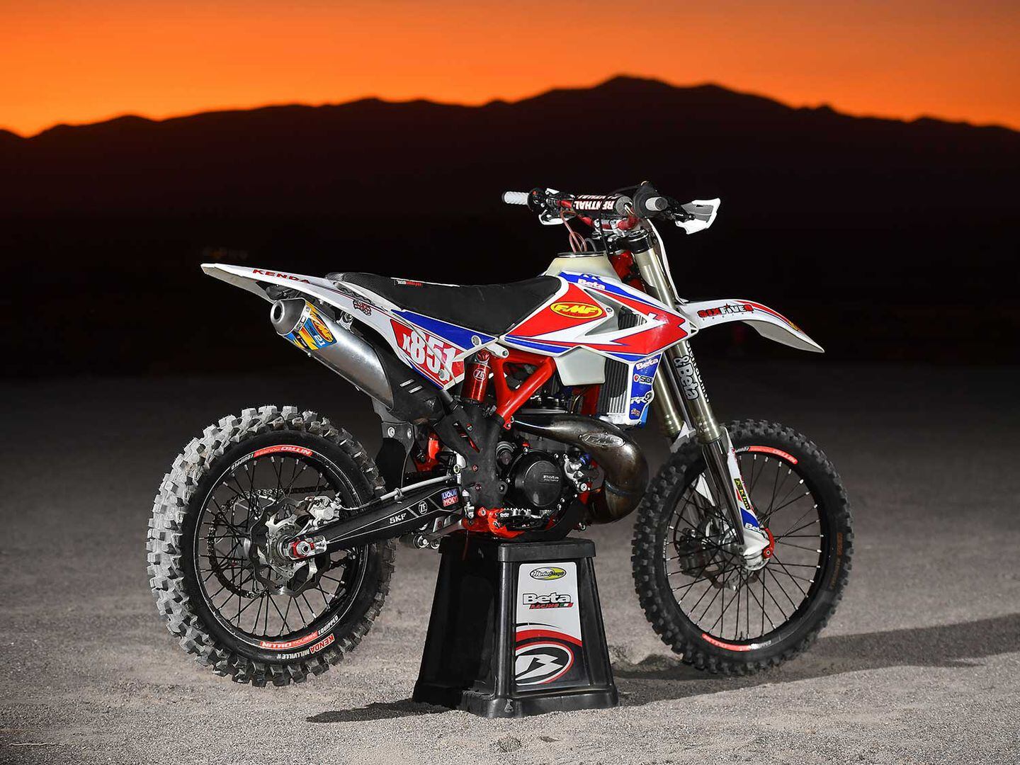 Factory OffRoad Bikes—Zane Roberts’ Beta 250 RR Race Edition Dirt Rider