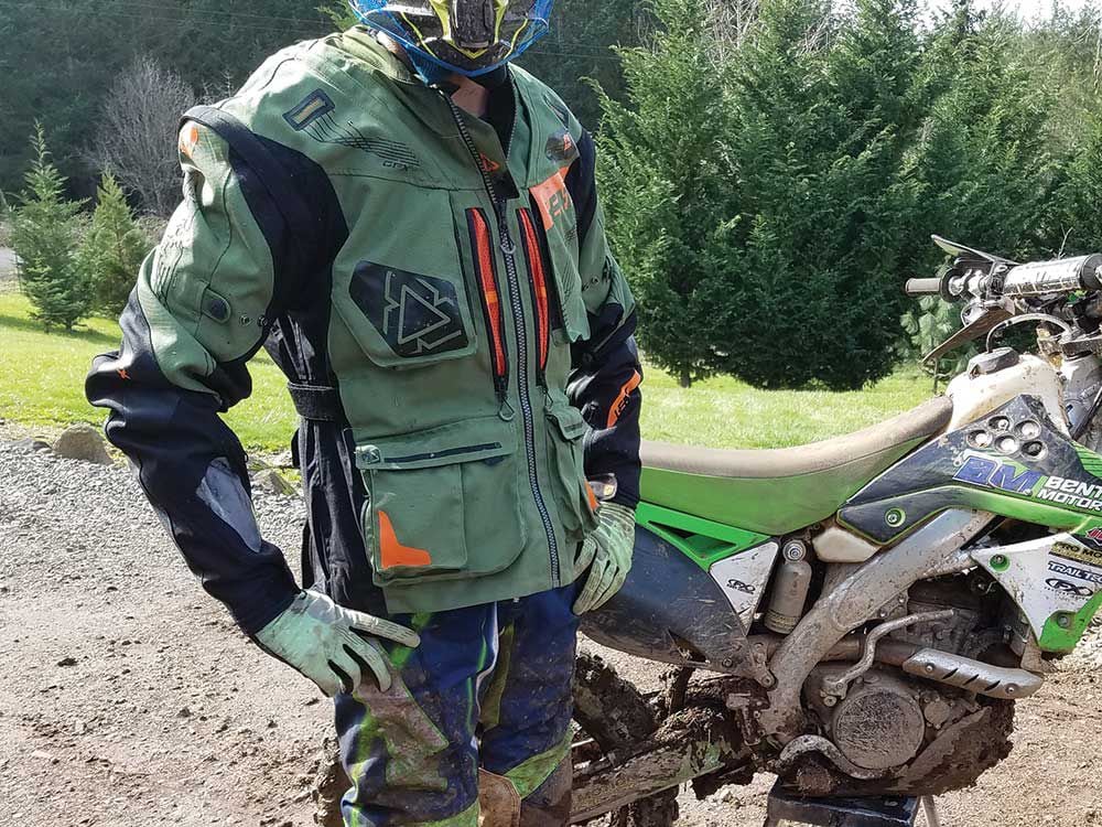 Leatt GPX 5.5 Enduro Jacket Review Dirt Rider