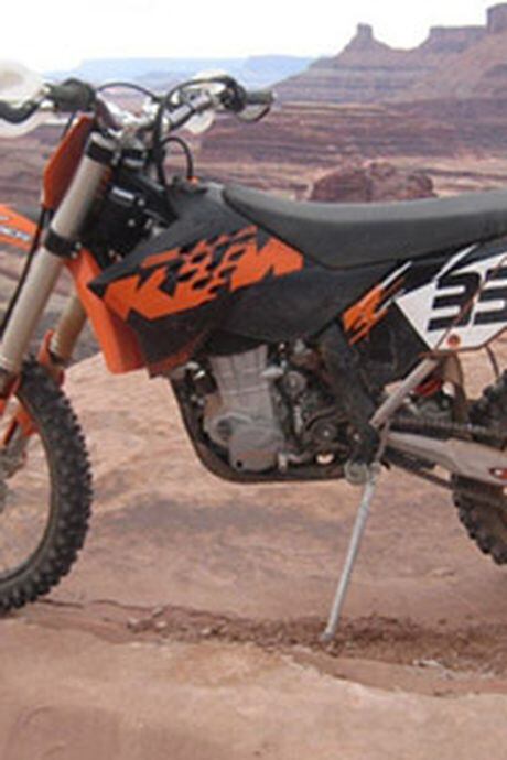 Ktm 400 dirt deals bike
