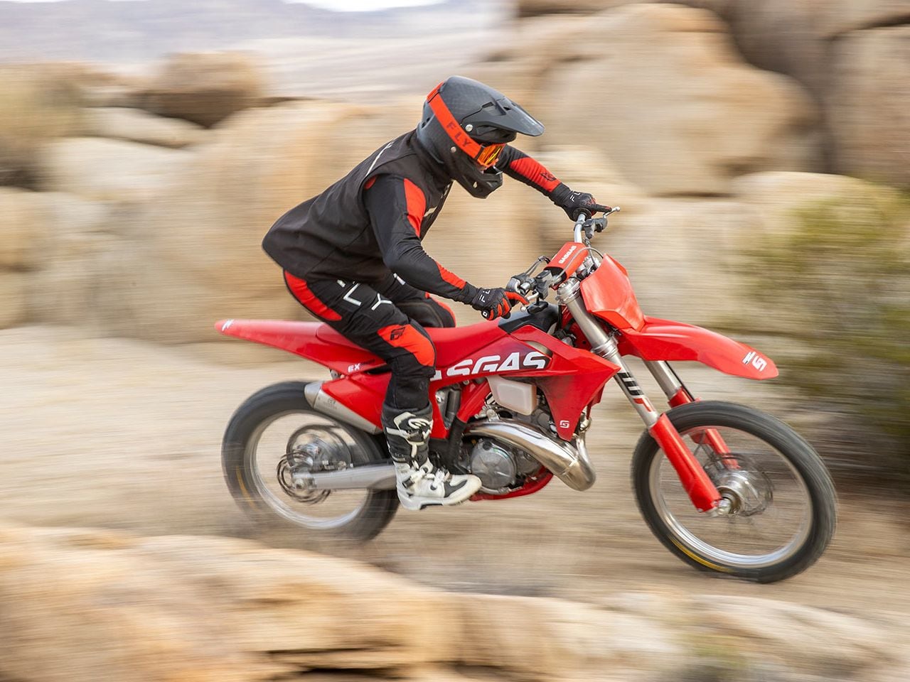 2024 GasGas EX 300 Test | Dirt Rider