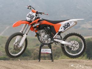 KTM 350SX-Ｆ　2011 2011 KTM 350 SX-F Riding Impression Preview - Dirt Rider Magazine