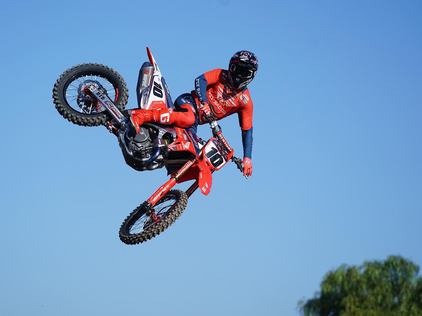 Moto Concepts Honda’s Riders for 2022 FIM World Supercross Dirt Rider