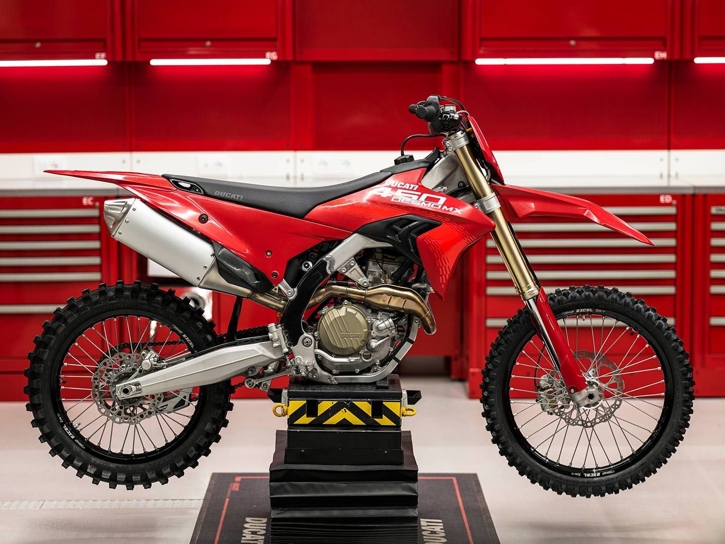 Jason Anderson Signs With Suzuki for 2026 | Dirt Rider