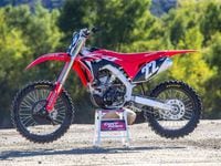 Best Motocross Bike 5th Place—2021 Honda CRF250R | Dirt Rider