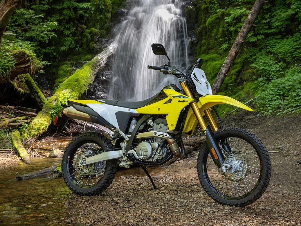 Top 5 Reasons To Buy a Suzuki DR-ZS | Dirt Rider