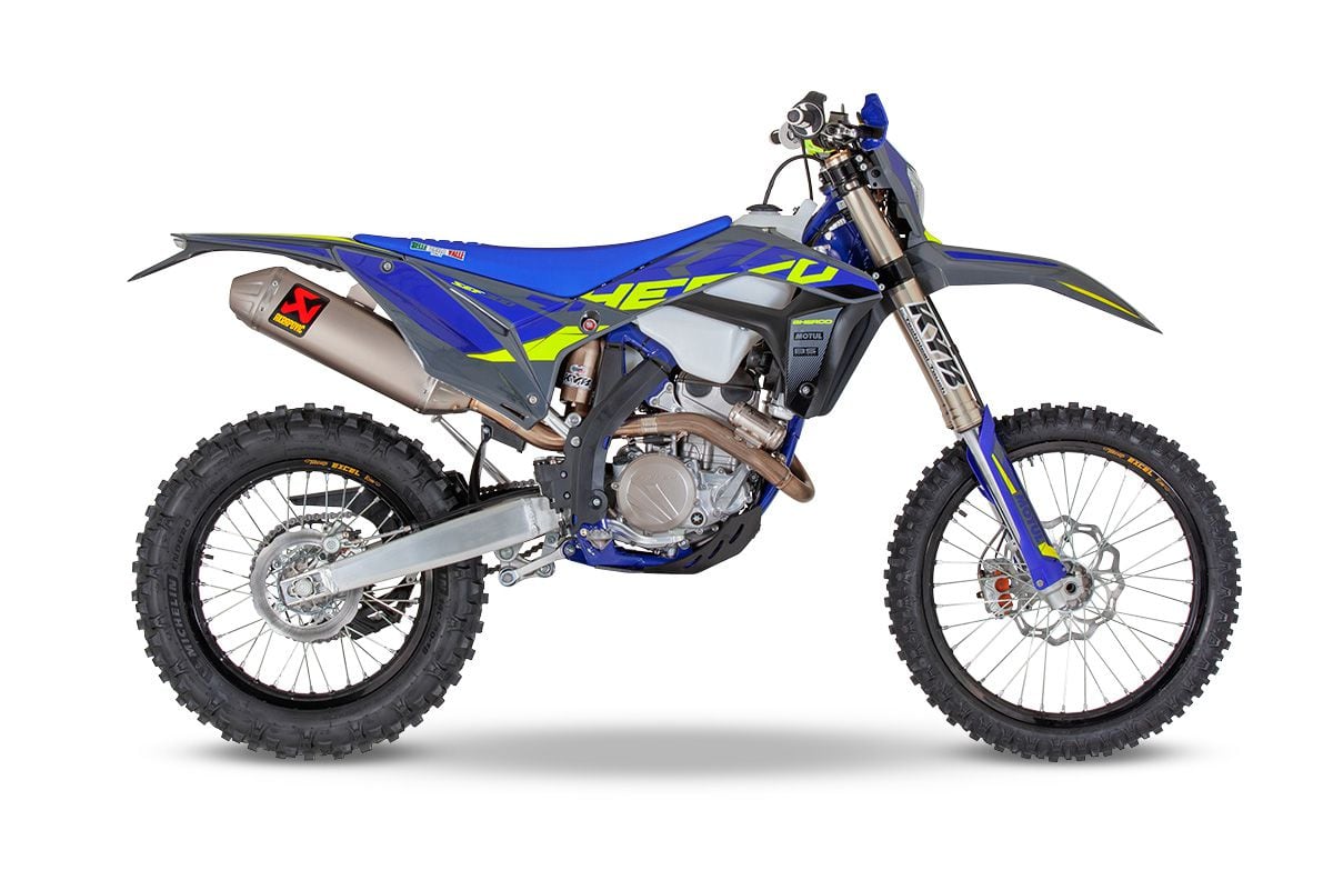 A popular choice among FactoryOne Sherco racers, the 300 SEF Factory is campaigned by Cody Webb and Cooper Abbott in AMA EnduroCross competition.
