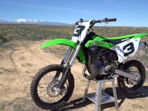 VIDEO: 2016 Kawasaki KX85 | Dirt Rider