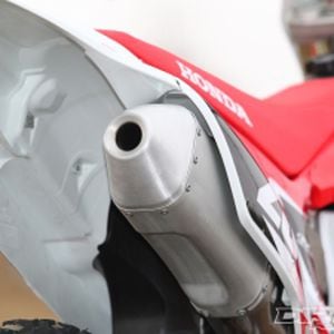 2011 Honda CRF250R Web Impression - Dirt Rider Magazine | Dirt Rider