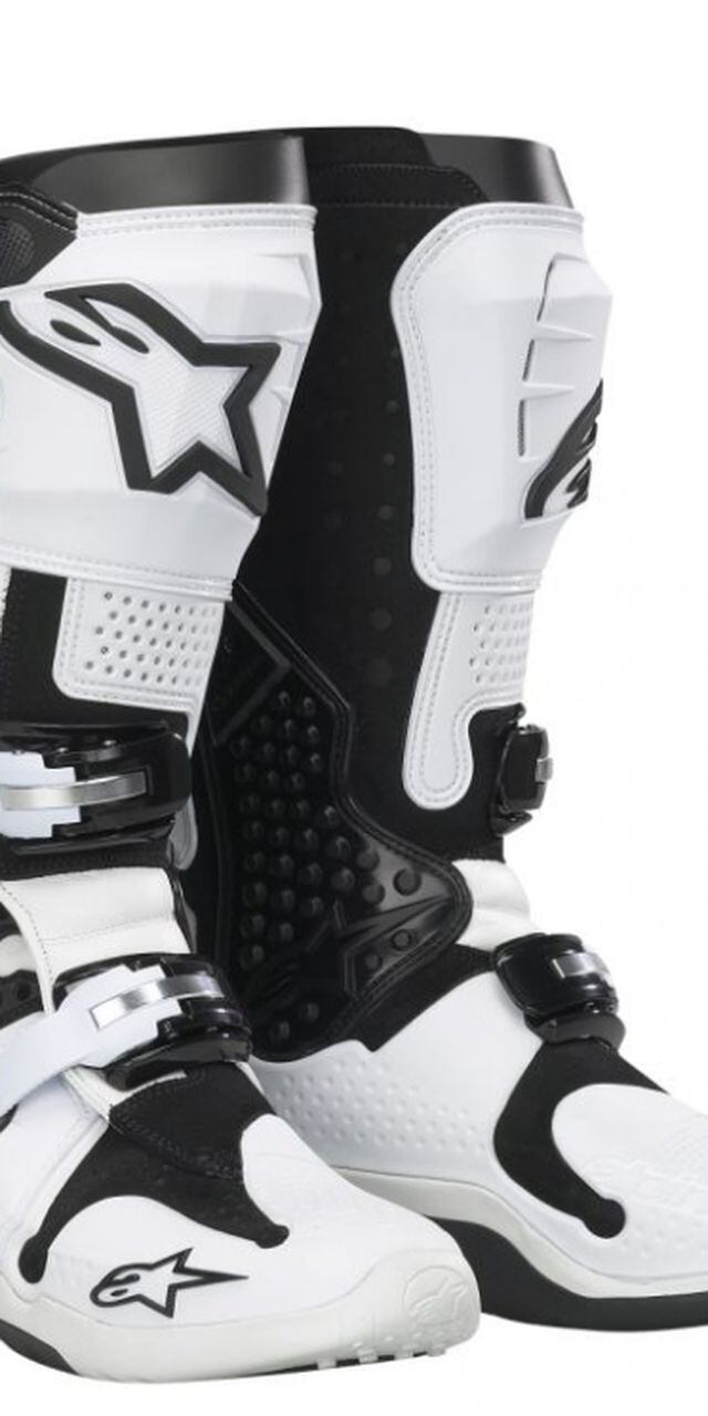 Alpinestars Tech 10 Boot: Always A Favorite | Dirt Rider