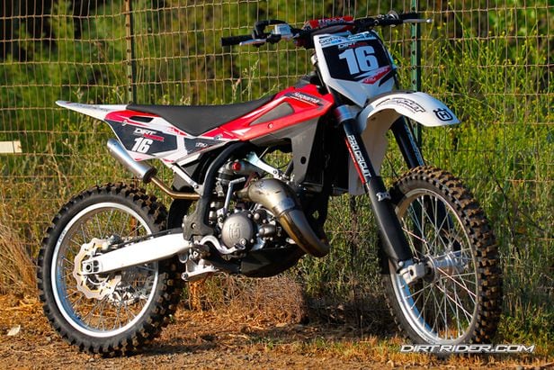 Boosting A Husky CR125 To New Levels | Dirt Rider
