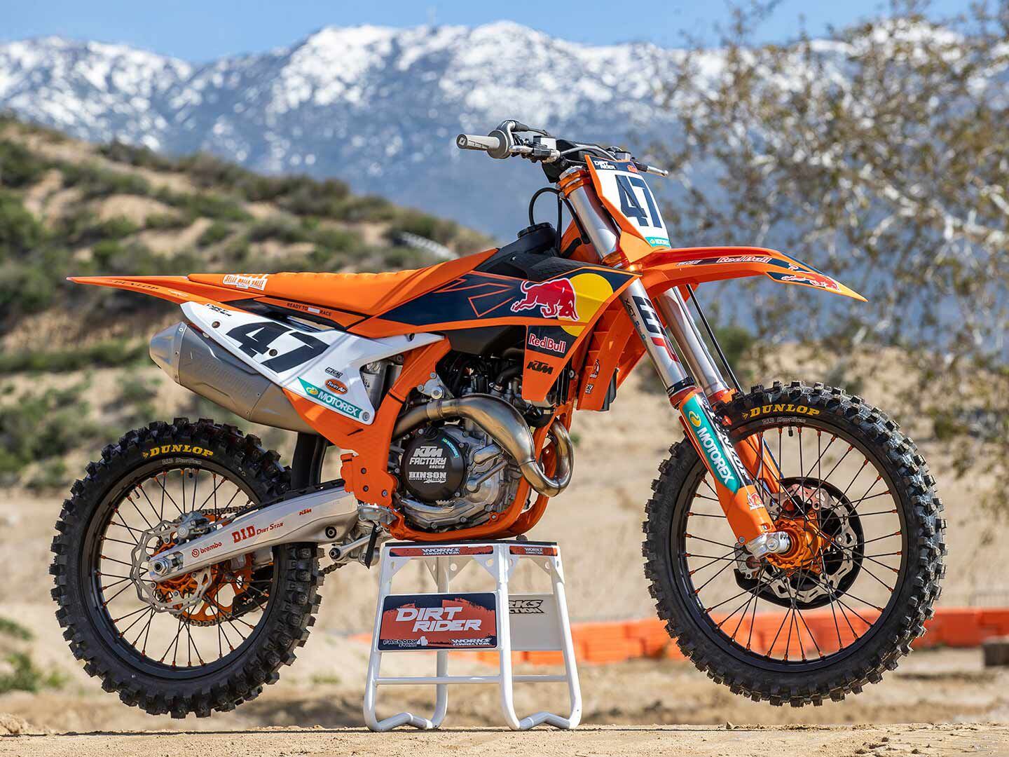 New from the ground up last year, KTM’s 450 SX-F Factory Edition receives updated suspension settings and the latest Red Bull KTM Factory Racing graphics for 2023.