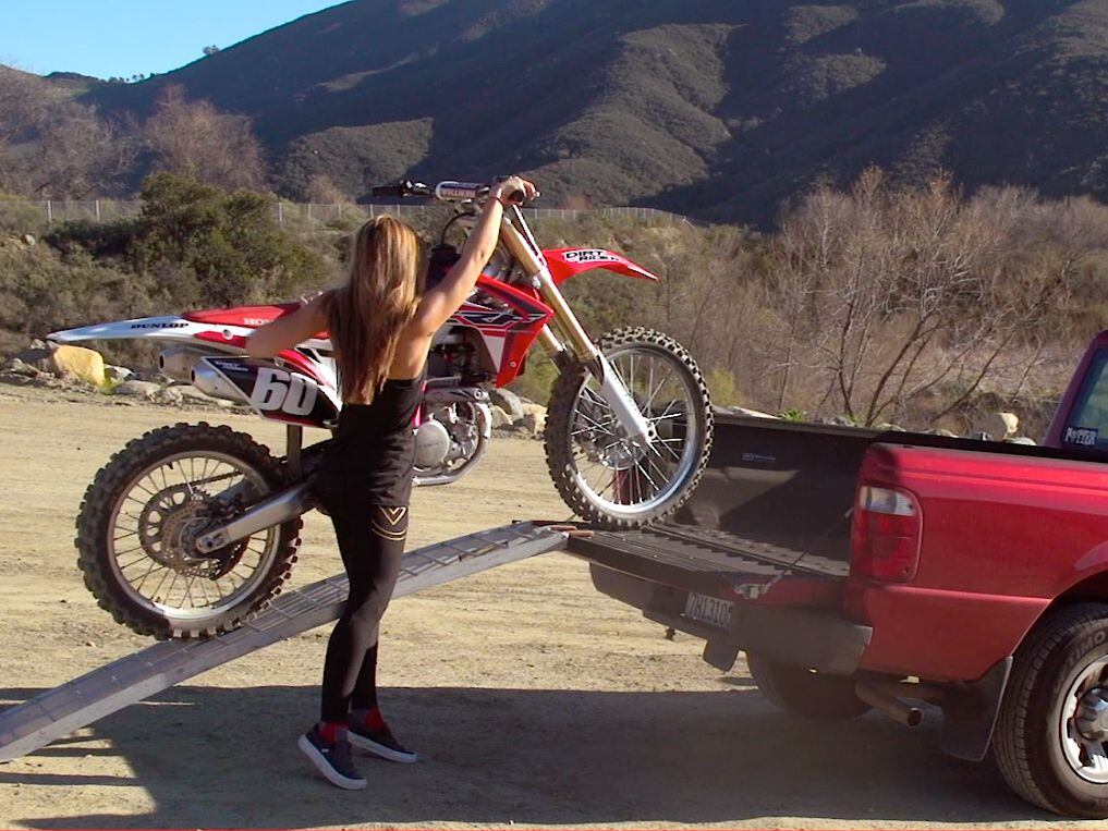 Quick Tip How To Load A Dirt Bike Dirt Rider