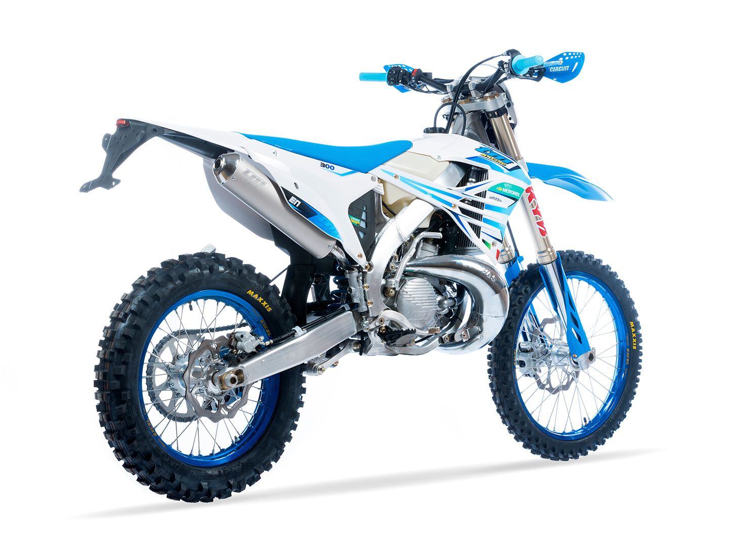 TM covers both fuel-injected fans and carburetor devotees with its EN 300 Fi ES and EN 300 ES (pictured) two-stroke enduro models.