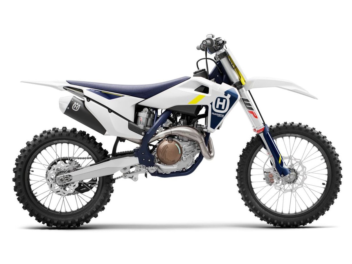 Husky’s FC 450 features a composite carbon fiber subframe and a 10mm-lower suspension setup than its Austrian siblings.