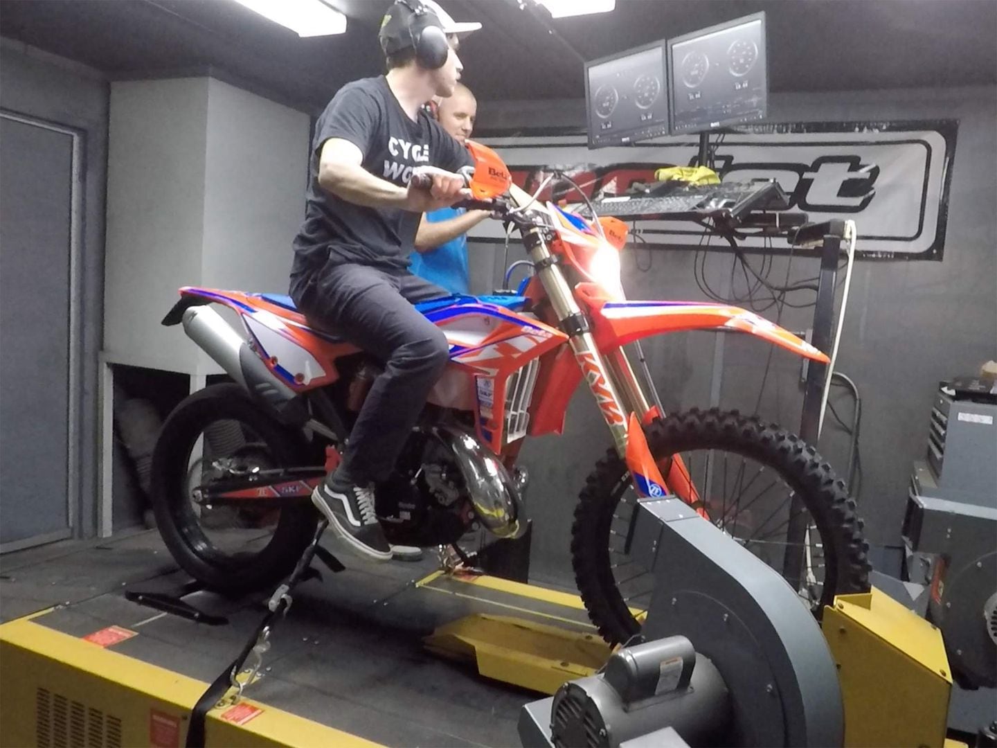 2022 Beta 200 RR Race Edition Horsepower and Torque | Dirt Rider