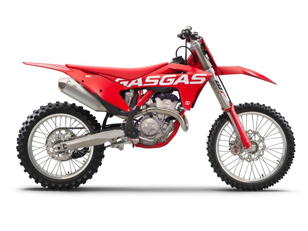 First introduced to GasGas’ model lineup in 2022, the MC 350F is the new kid on the block.