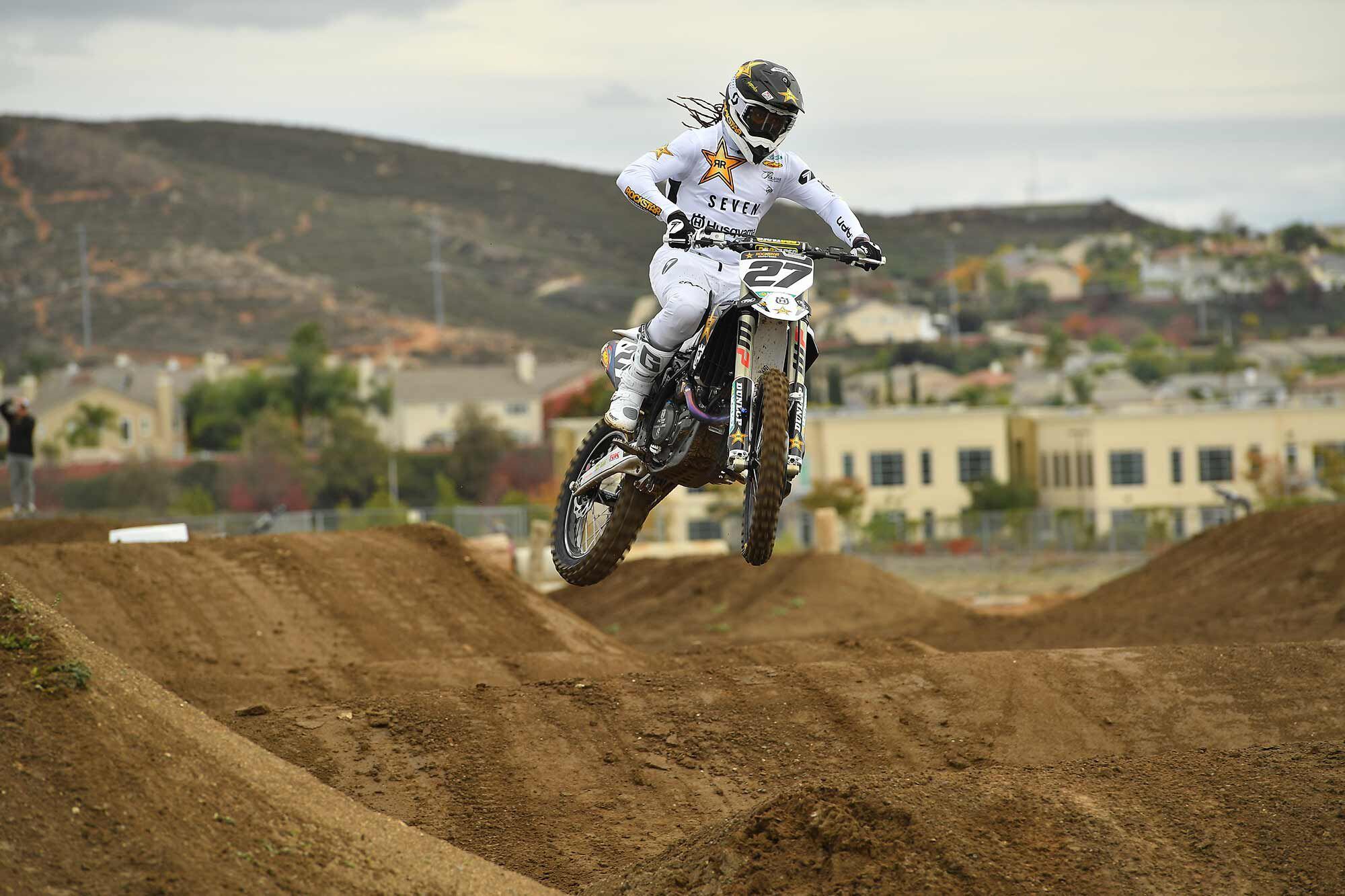 After his career-best third in final 450SX points last year, Malcolm Stewart anticipates even better results in 2023, only his second season with the team: “I had a really good year last year for supercross and I feel like we were just getting the ball rolling.”