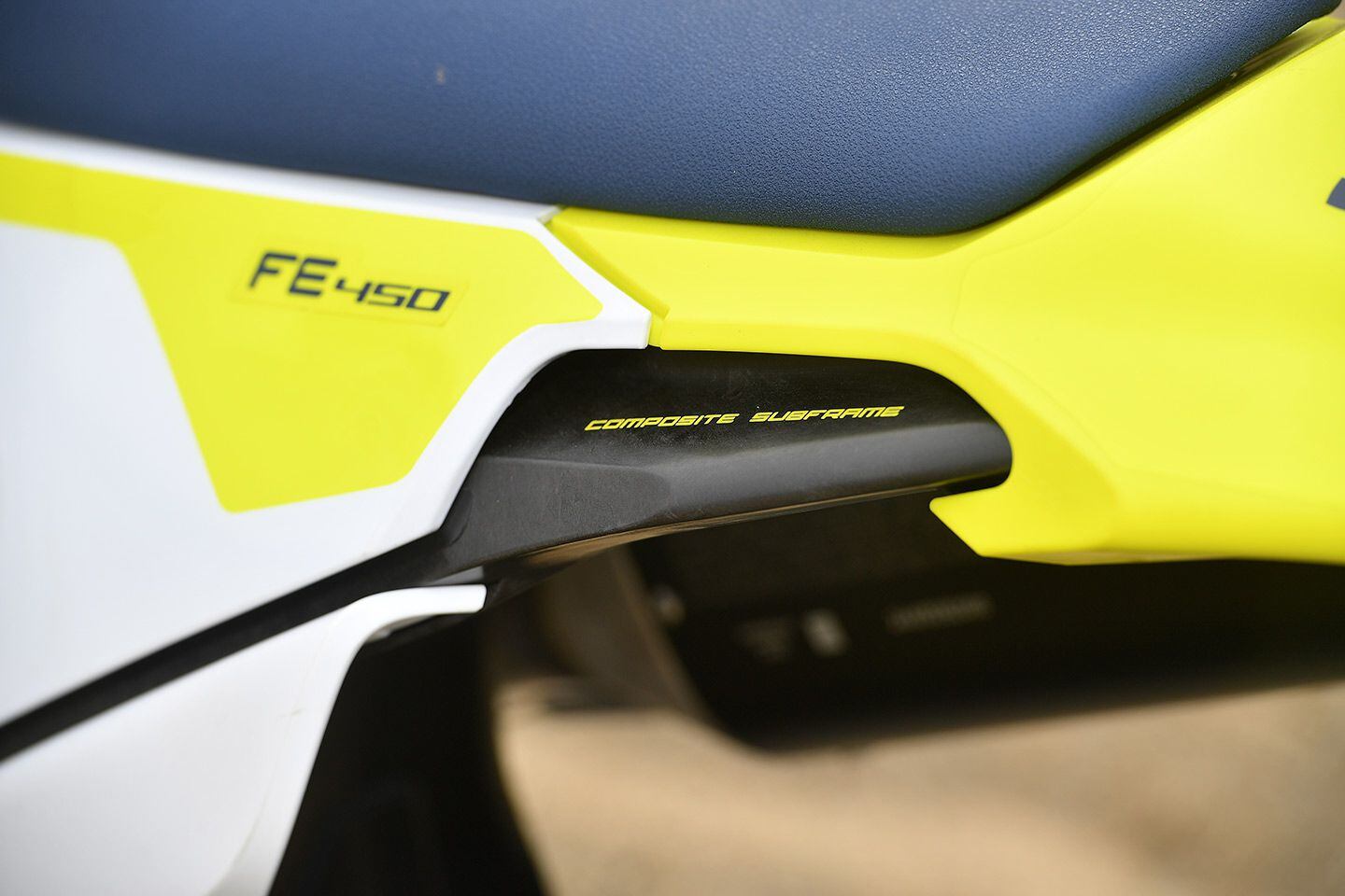 Since the FE 450 is based on the 2019–2022 FC and FX model chassis, it uses a two-piece composite carbon fiber subframe.
