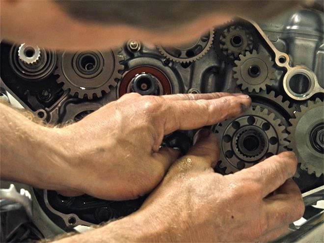 DOES THE 2017 CRF250R HAVE ELECTRIC START visual data 2