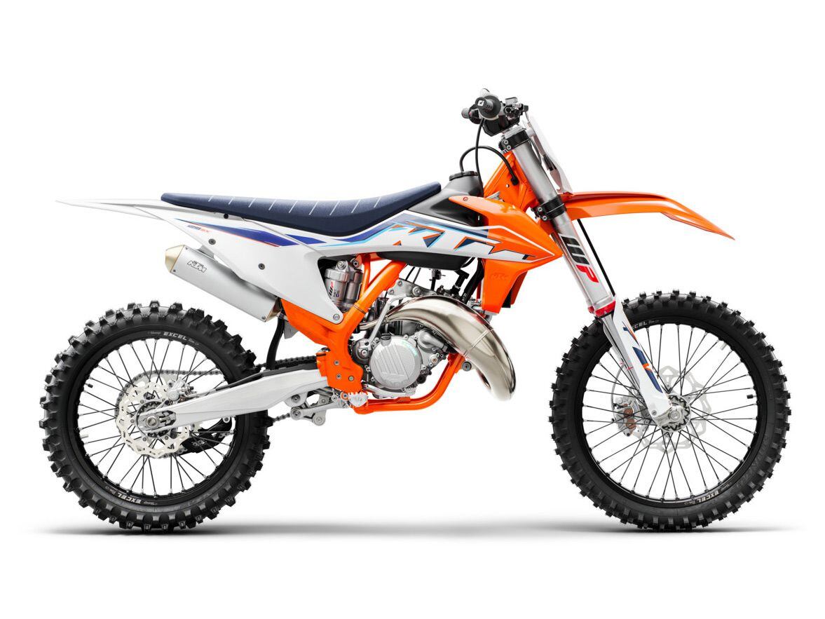 KTM’s smallest-displacement full-size motocrosser is the 125 SX.