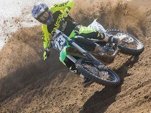 Riding The 2018 Kawasaki KX250F | Dirt Rider