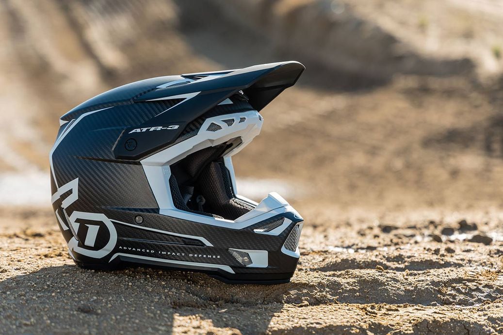 6D ATR-3 Helmet First Look, Introduction, and Review | Dirt Rider 6D ATR-3 Helmet First Look, Introduction, and Review | Dirt Rider