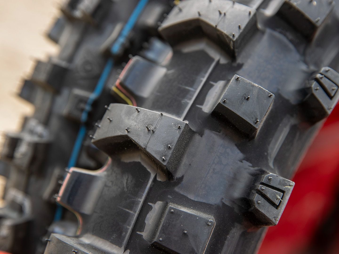 Dunlop Geomax AT82 Off-Road Motorcycle Tire Test | Dirt Rider