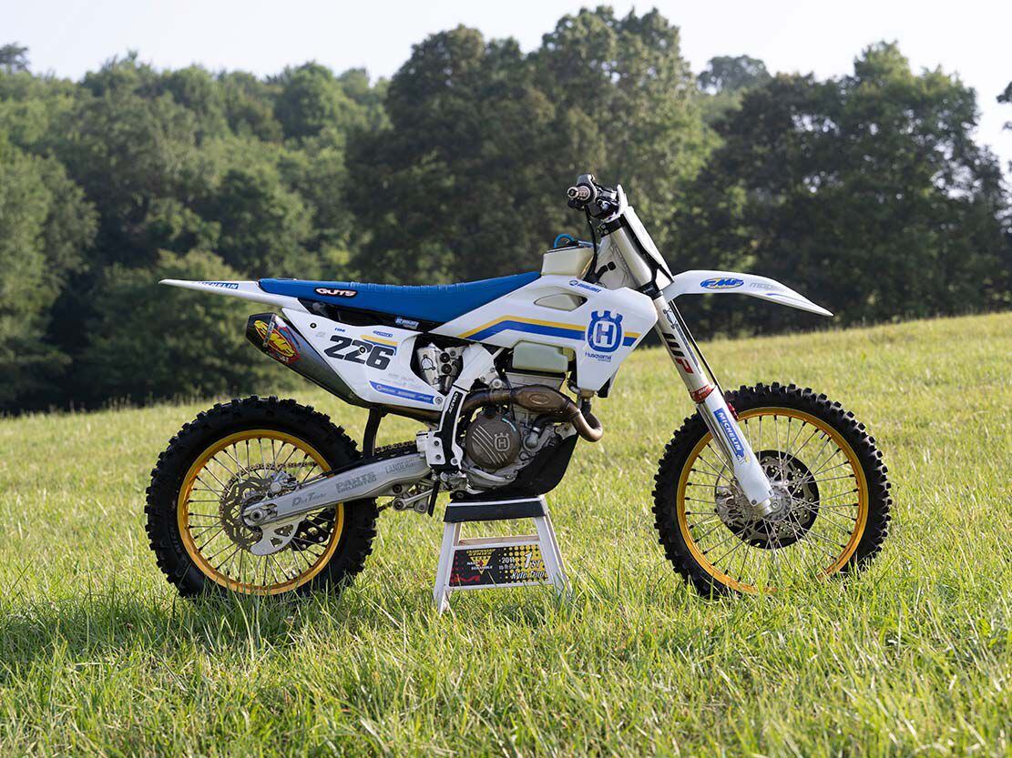 フルカーボンシクロクロスバイク IMG_6983.JPG