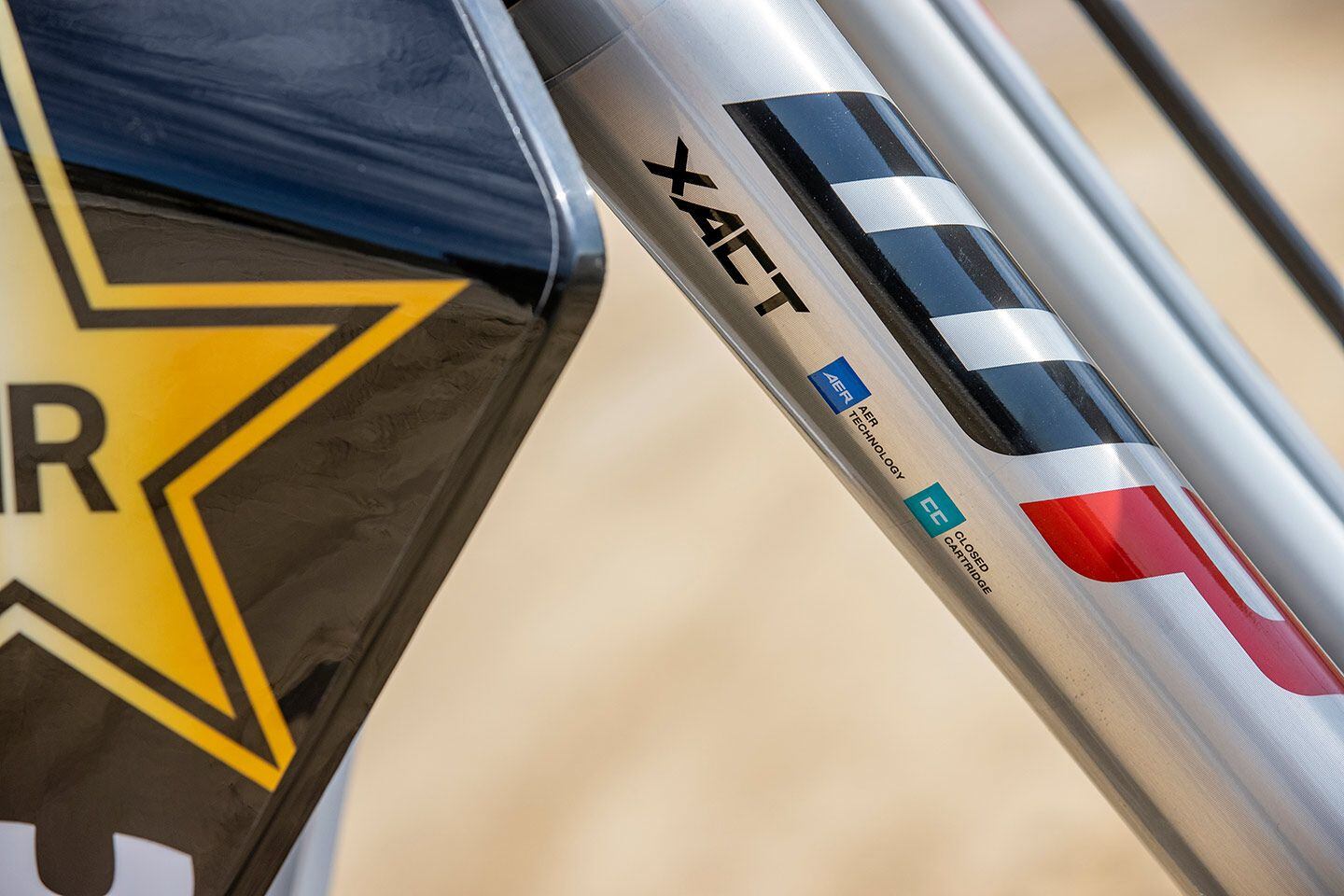 The WP Xact 48mm air fork and WP Xact shock are spec’d with revised shim stack settings for better balance and high-speed stability without compromising cornering ability.