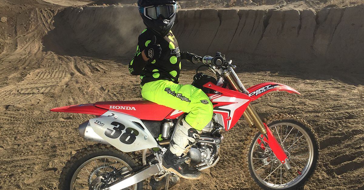 Riding The 2018 Honda CRF150R Expert | Dirt Rider