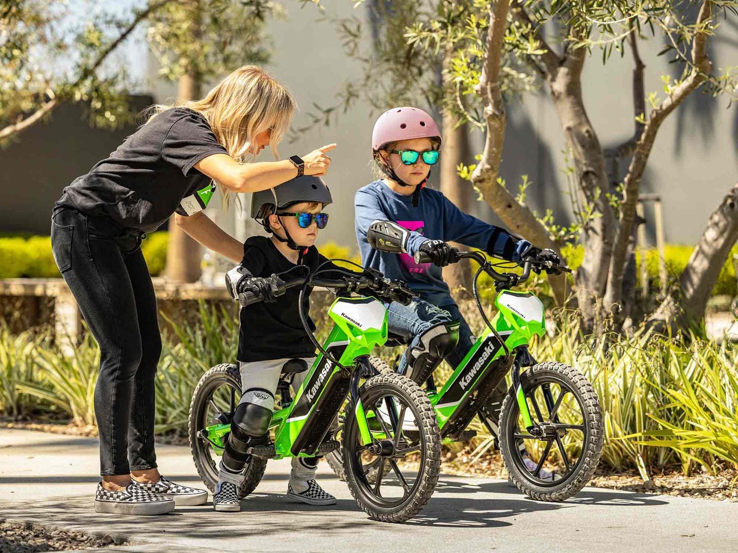 2023 Kawasaki Elektrode Electric Balance Bike First Look Dirt Rider